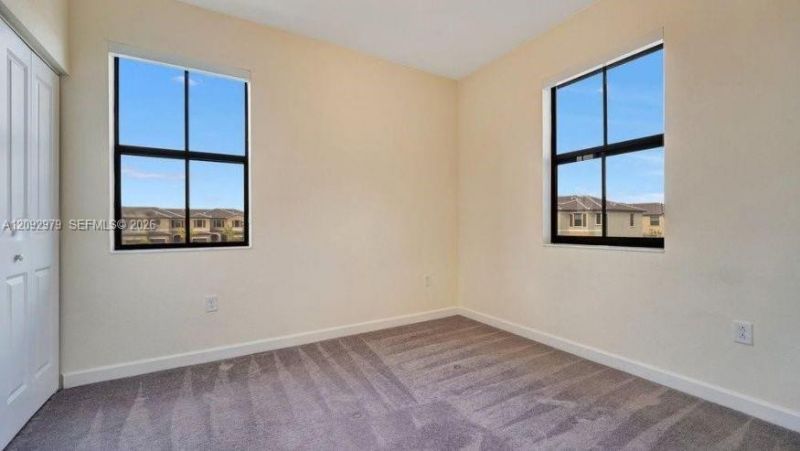 11068 W 33rd Ct , Unit 11068, Hialeah, FL 33018 Photo