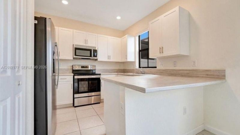 11068 W 33rd Ct , Unit 11068, Hialeah, FL 33018 Photo
