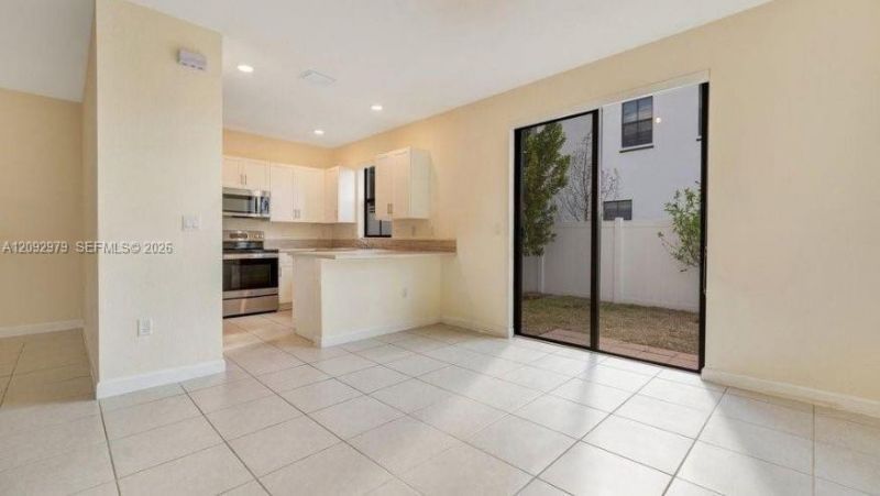 11068 W 33rd Ct , Unit 11068, Hialeah, FL 33018 Photo