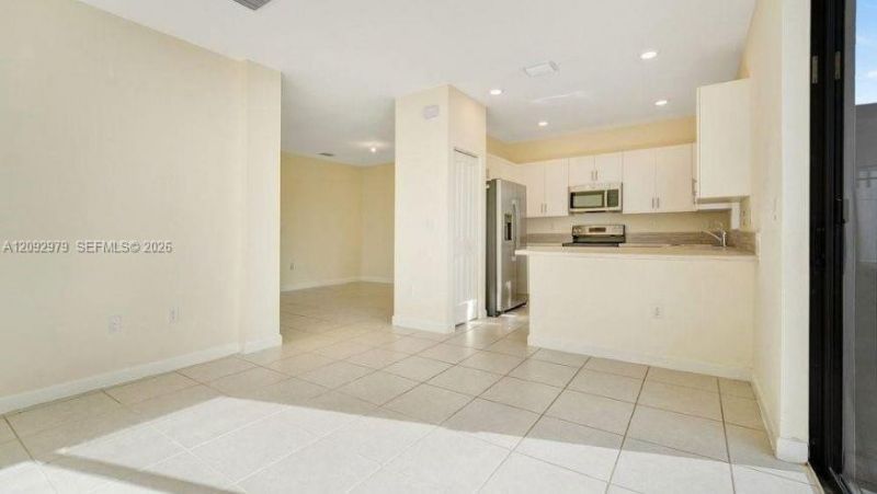 11068 W 33rd Ct , Unit 11068, Hialeah, FL 33018 Photo