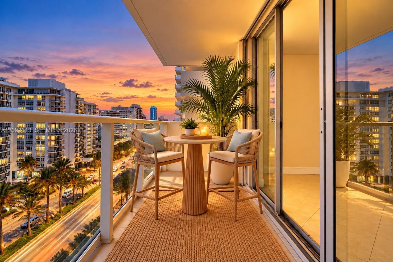 5701 Collins Ave , Unit 1007, Miami Beach, FL 33140 Photo