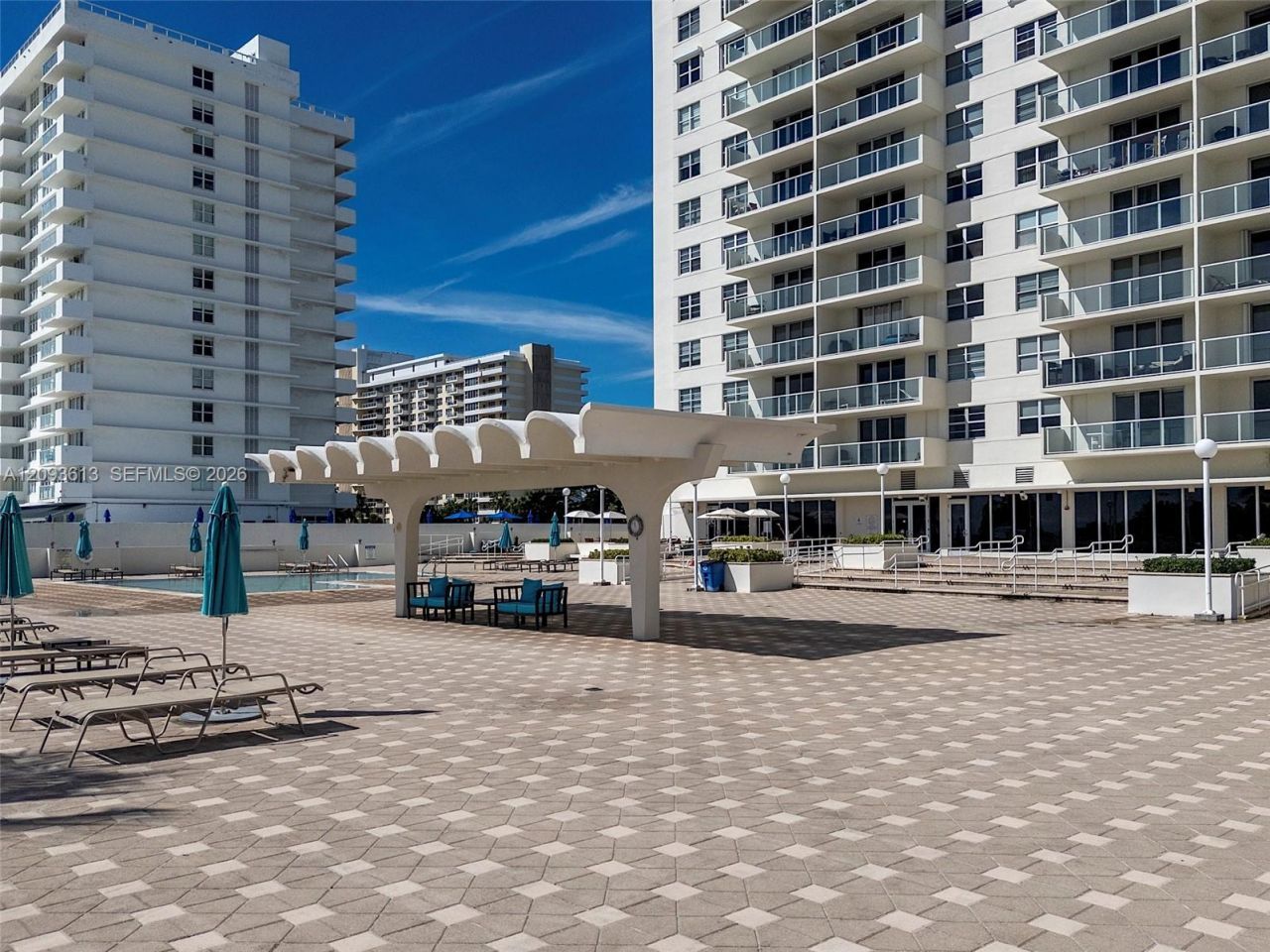 5701 Collins Ave , Unit 1007, Miami Beach, FL 33140 Photo