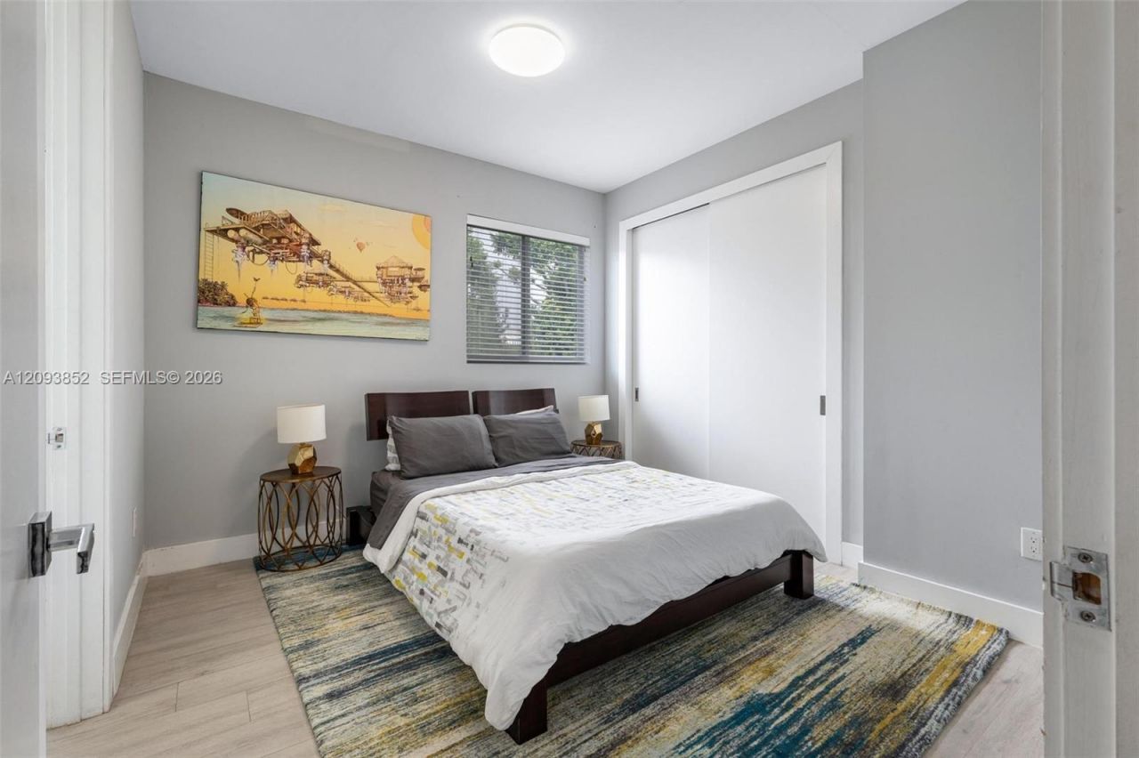 3448 SW 23rd St , Unit 3448, Miami, FL 33145 Photo