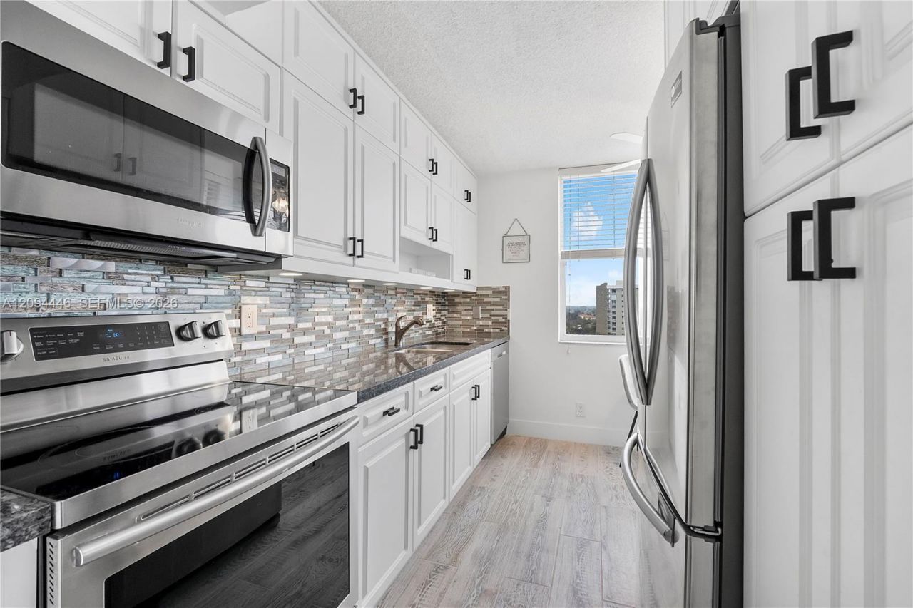 2639 N Riverside Dr , Unit 806, Pompano Beach, FL 33062 Photo
