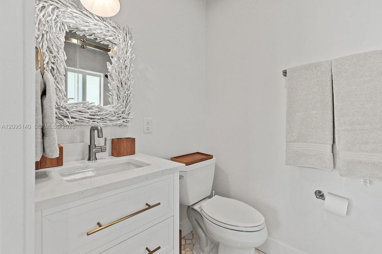 115 Villa Bella , Islamorada, FL 33036 Photo