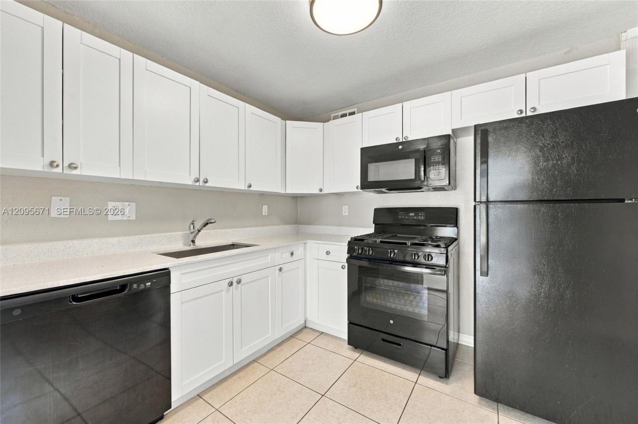 1944 Baythorne Rd , West Palm Beach, FL 33415 Photo