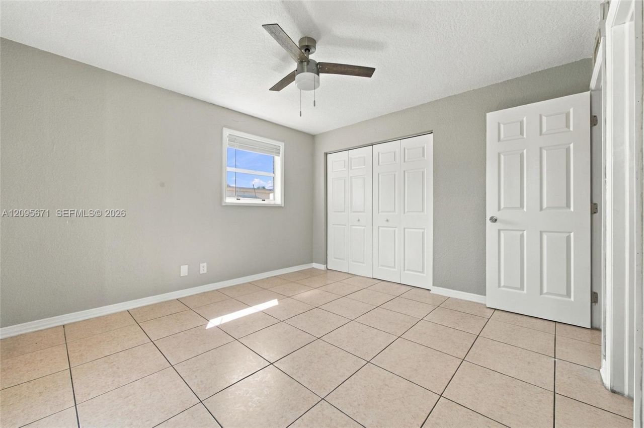 1944 Baythorne Rd , West Palm Beach, FL 33415 Photo