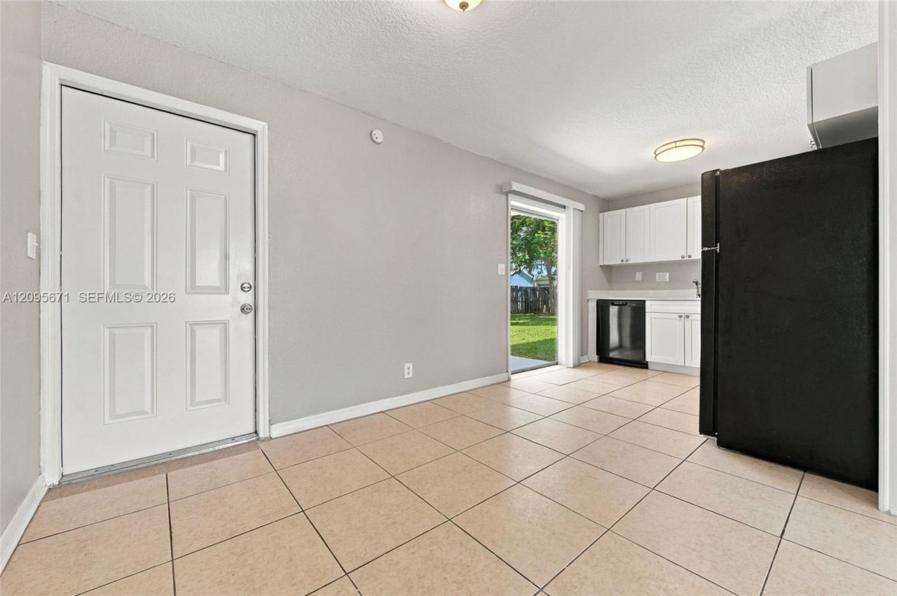 1944 Baythorne Rd , West Palm Beach, FL 33415 Photo