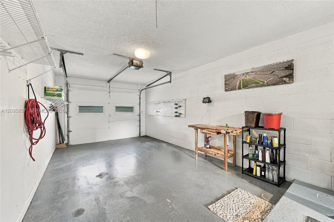 4865 Equestrian Rd , Unit B, Boynton Beach, FL 33436 Photo
