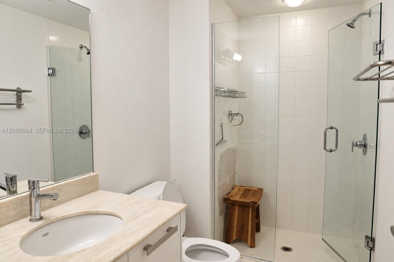 601 NE 36th St , Unit 2004, Miami, FL 33137 Photo