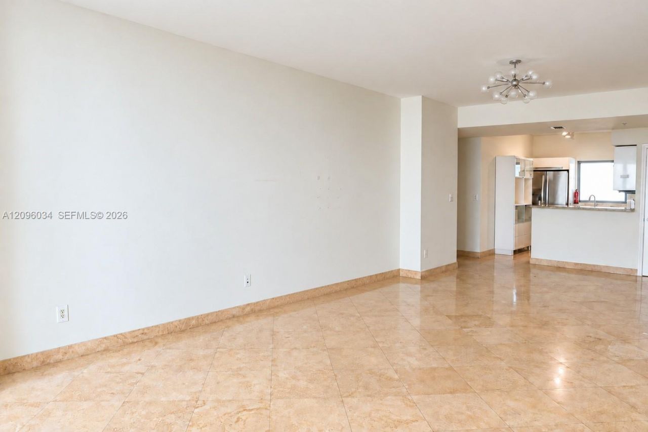 601 NE 36th St , Unit 2004, Miami, FL 33137 Photo