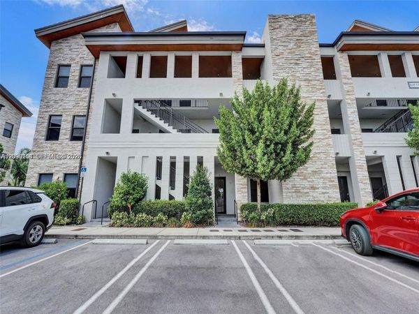 8195 NW 104th Ave , Unit 2, Doral, FL 33178
