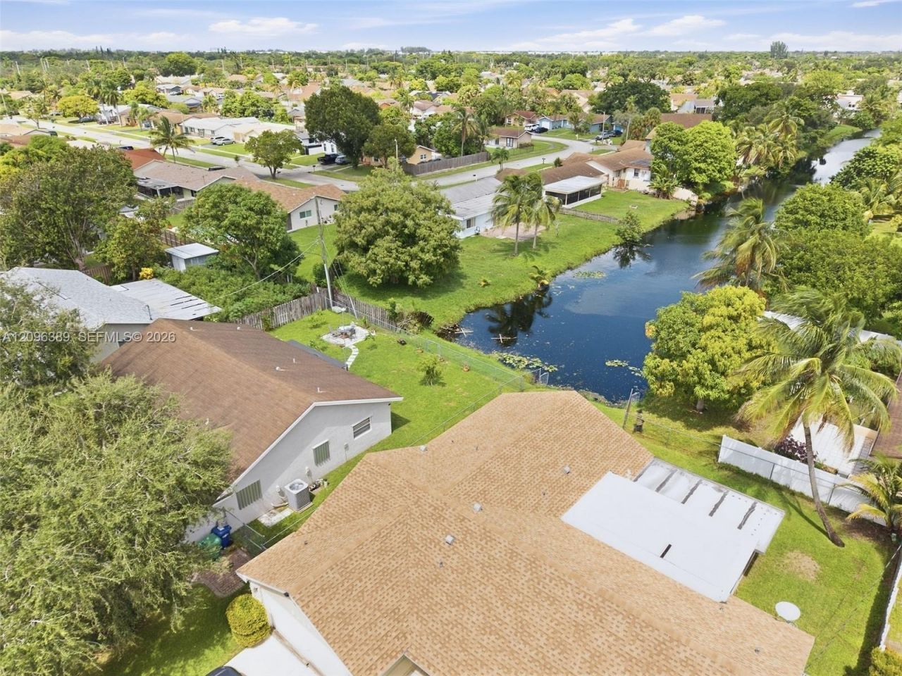 8421 NW 45th St, Lauderhill, FL 33351 Photo