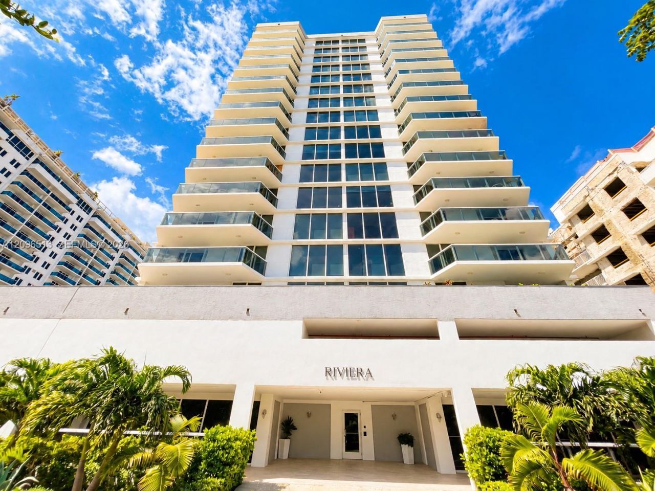 2401 Collins Ave , Unit 1807, Miami Beach, FL 33140 Photo