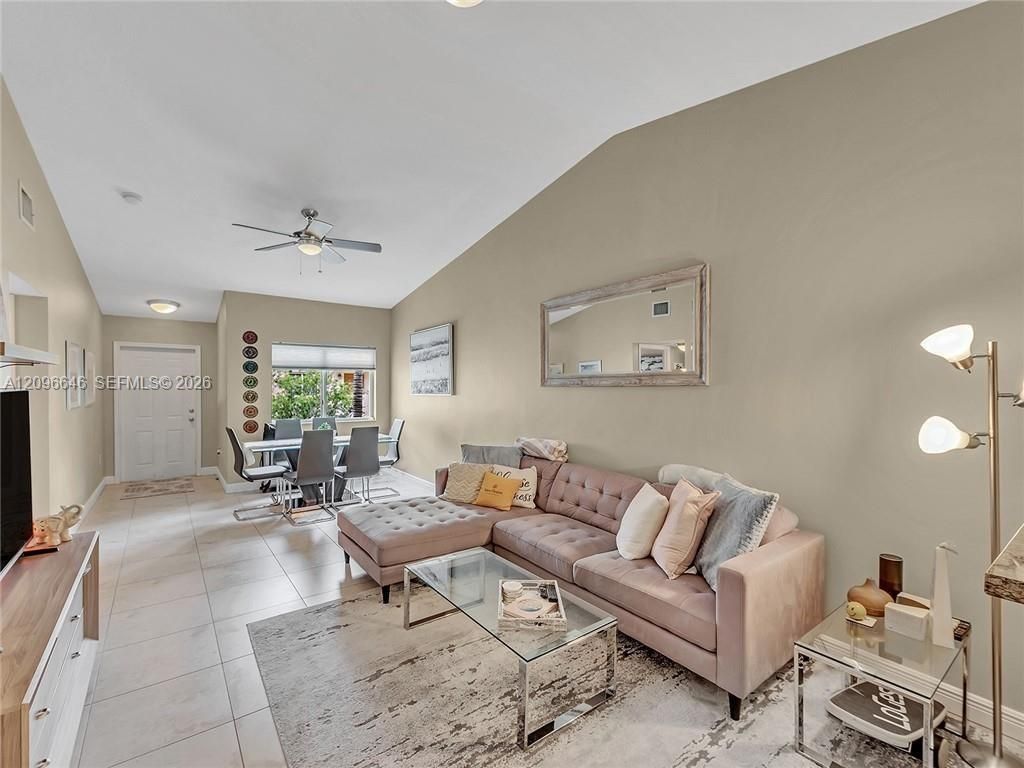 6245 SW 47th Mnr , Unit 203, Davie, FL 33314 Photo