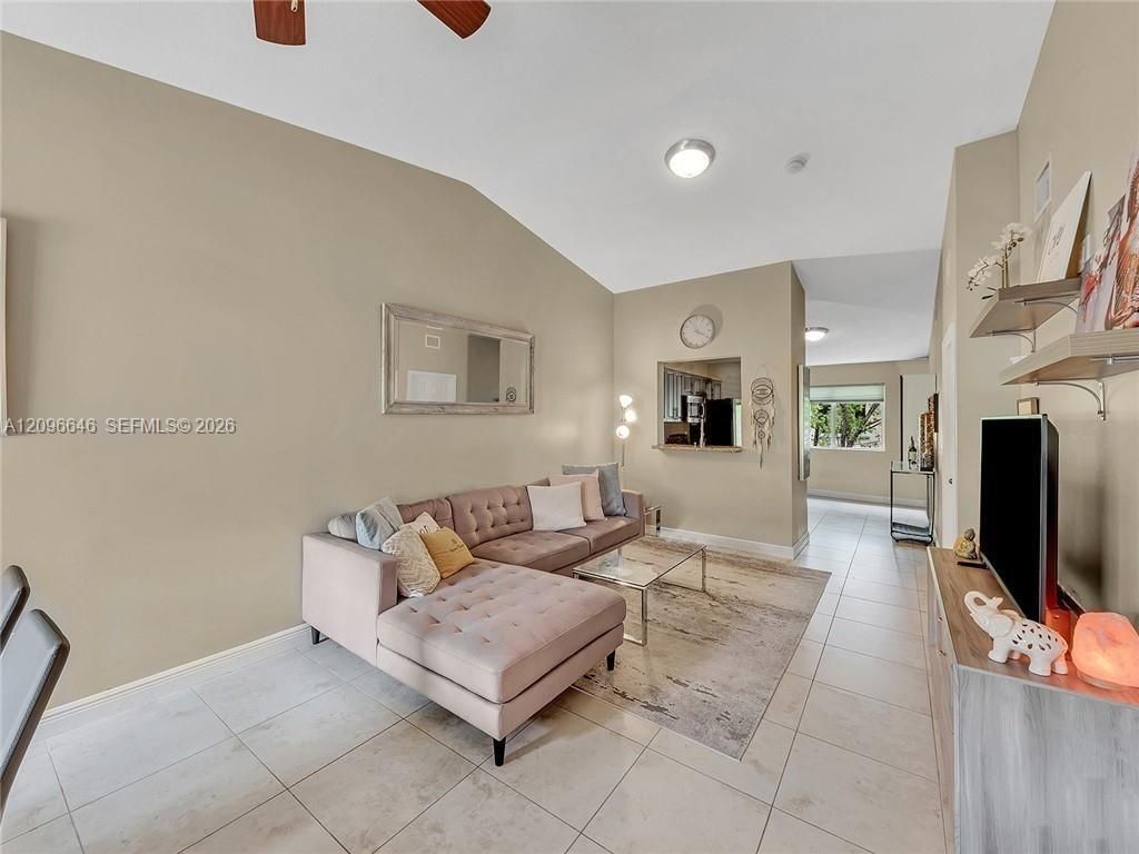 6245 SW 47th Mnr , Unit 203, Davie, FL 33314 Photo