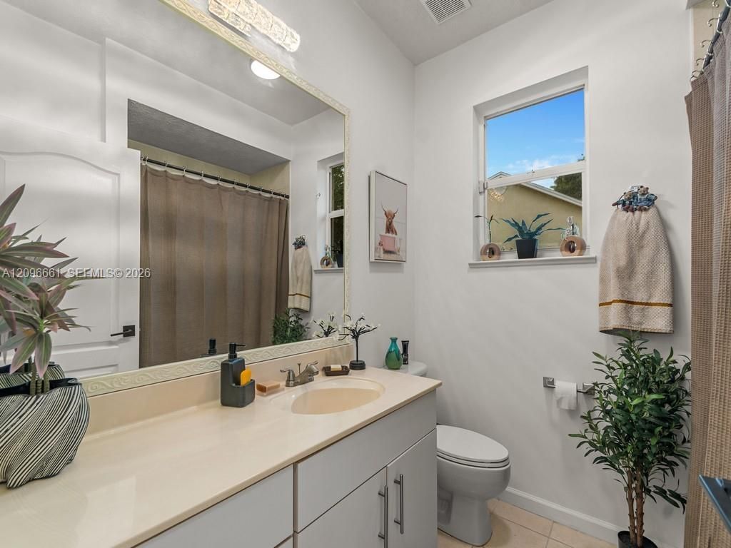 6840 NW Granger Ave, Port Saint Lucie, FL 34983 Photo