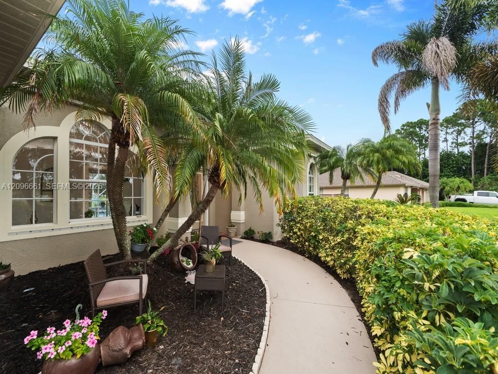 6840 NW Granger Ave, Port Saint Lucie, FL 34983 Photo