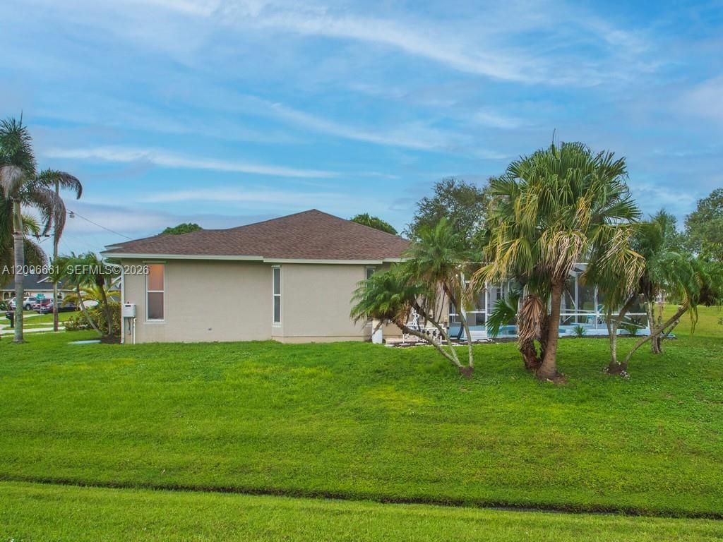 6840 NW Granger Ave, Port Saint Lucie, FL 34983 Photo