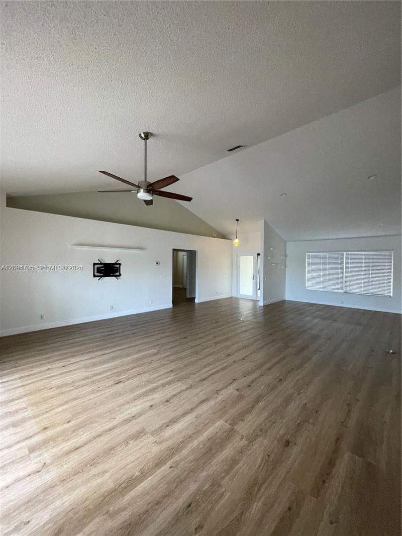 16190 NW 14th St, Pembroke Pines, FL 33028 Photo