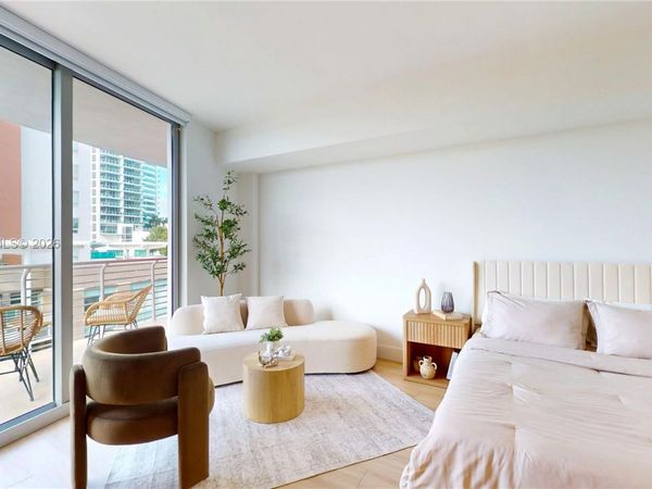 90 NE 32nd Street , Unit 614, Miami, FL 33127