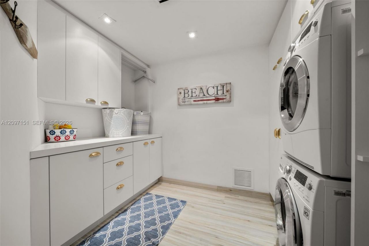 4925 Collins Ave , Unit 4A, Miami Beach, FL 33140 Photo