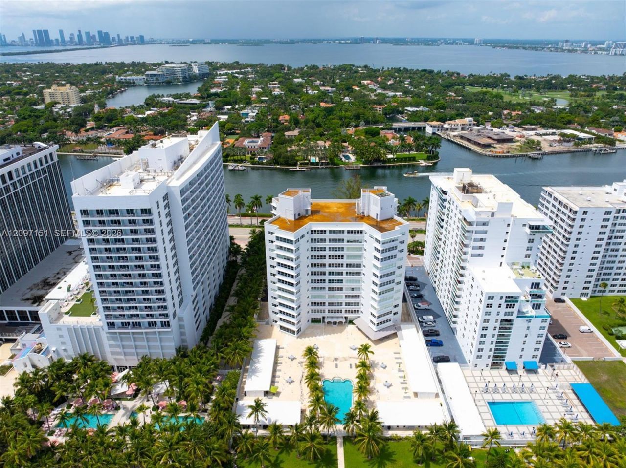 4925 Collins Ave , Unit 4A, Miami Beach, FL 33140 Photo