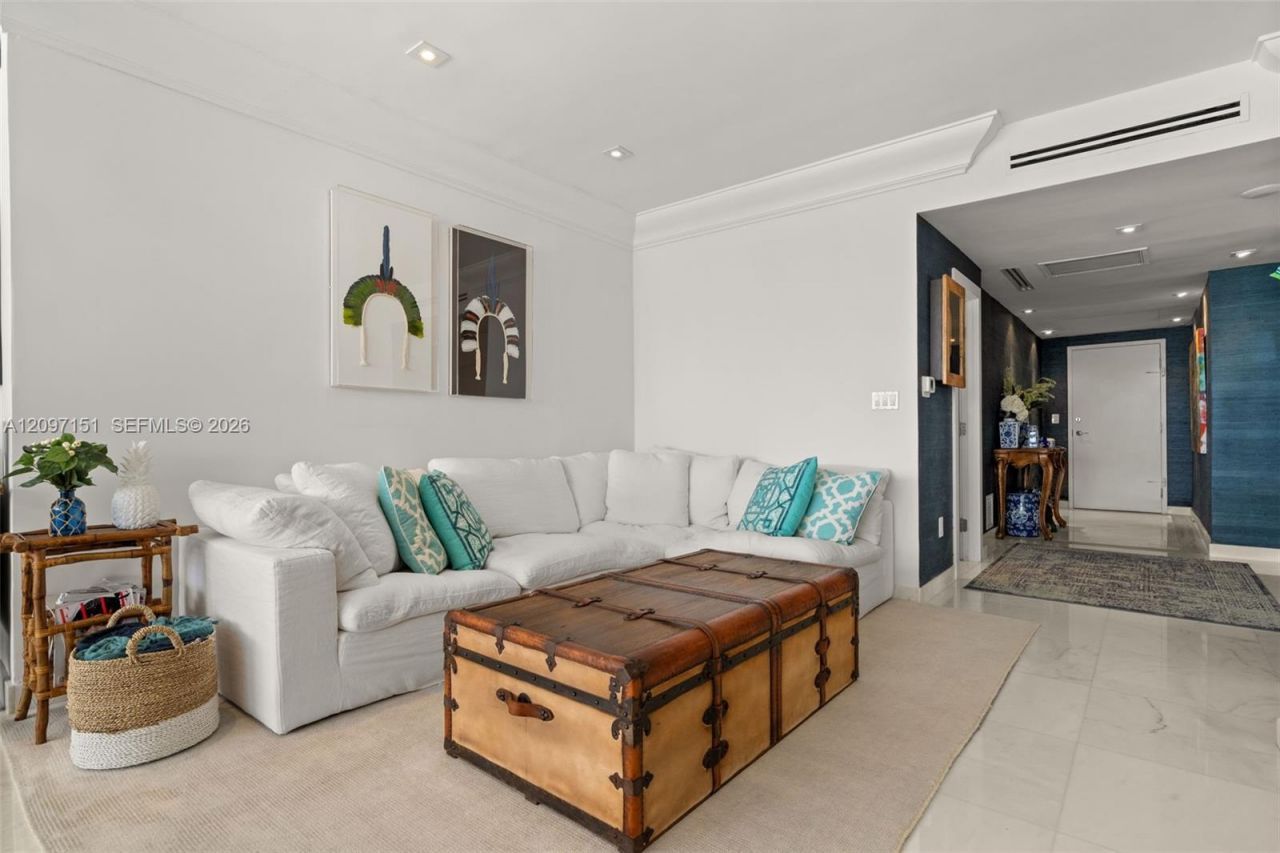 4925 Collins Ave , Unit 4A, Miami Beach, FL 33140 Photo
