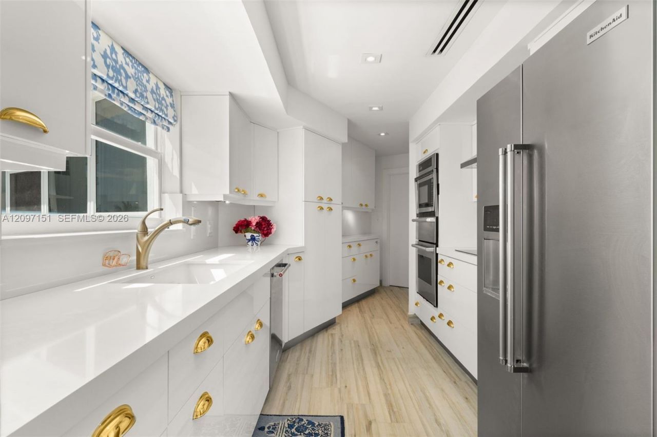 4925 Collins Ave , Unit 4A, Miami Beach, FL 33140 Photo