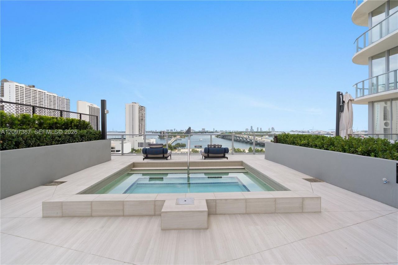 1400 Biscayne Blvd , Unit 3602, Miami, FL 33132 Photo