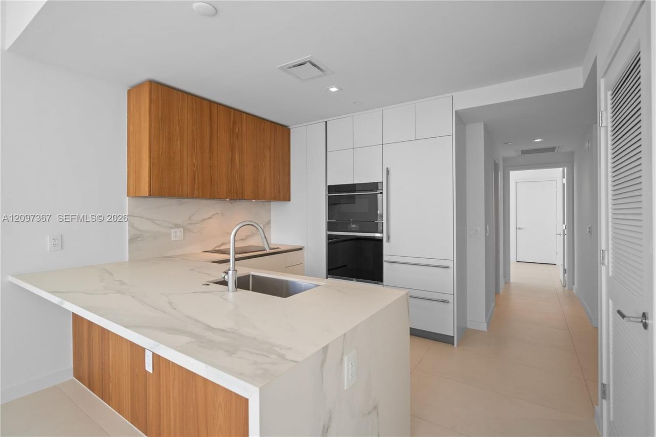 1400 Biscayne Blvd , Unit 3602, Miami, FL 33132 Photo