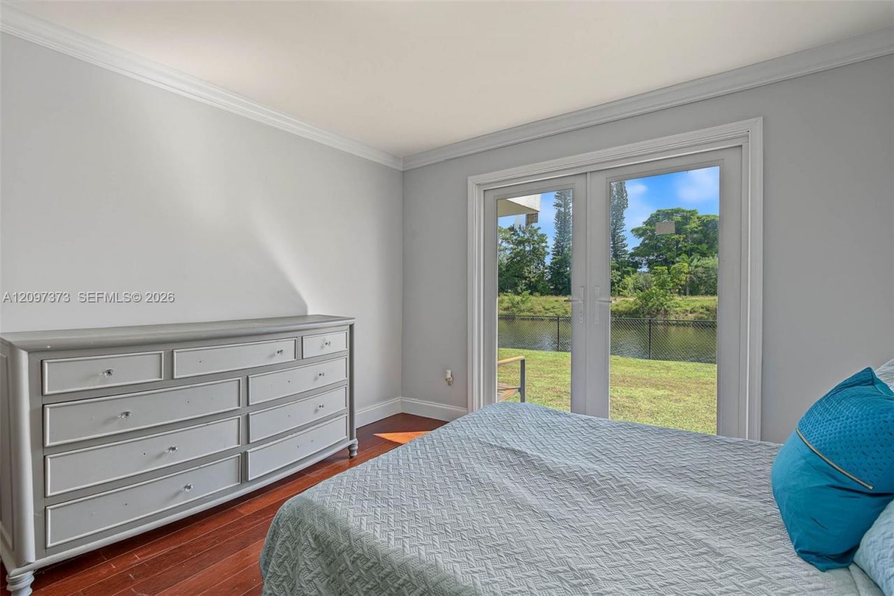 7904 NW 66th Ter, Tamarac, FL 33321 Photo
