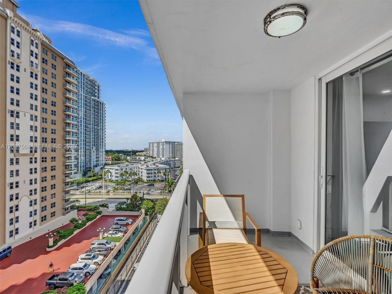 1904 S Ocean Dr , Unit 905, Hallandale Beach, FL 33009 Photo
