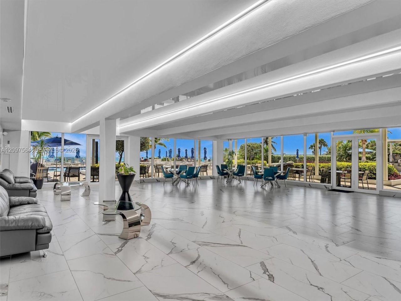 1904 S Ocean Dr , Unit 905, Hallandale Beach, FL 33009 Photo