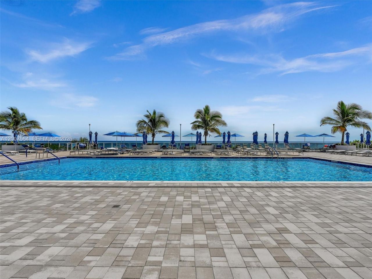 1904 S Ocean Dr , Unit 905, Hallandale Beach, FL 33009 Photo
