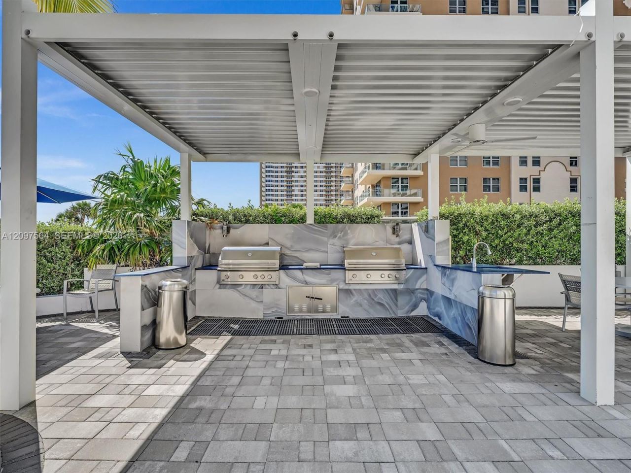 1904 S Ocean Dr , Unit 905, Hallandale Beach, FL 33009 Photo