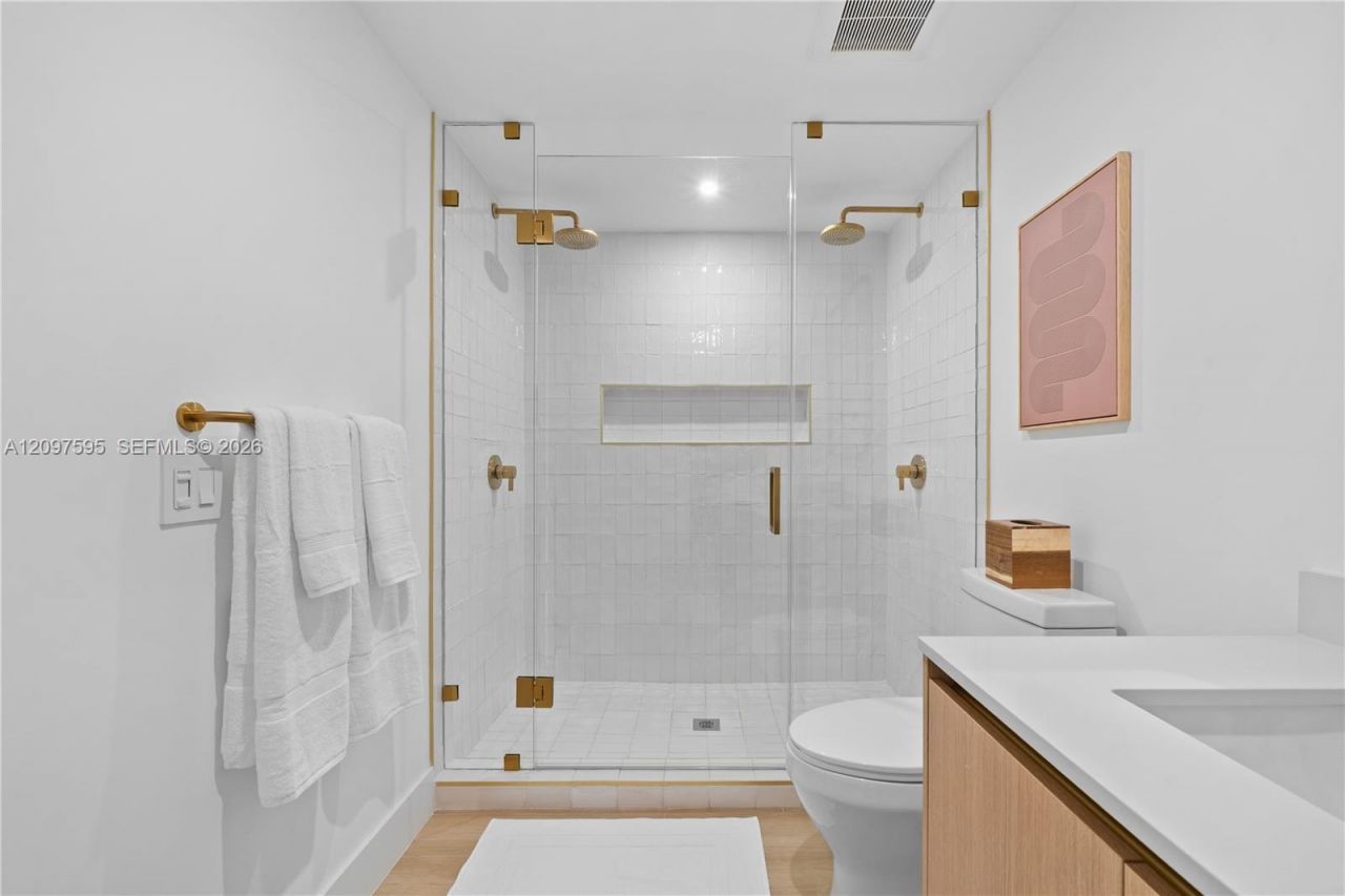 90 NE 32nd , Unit 527, Miami, FL 33137 Photo