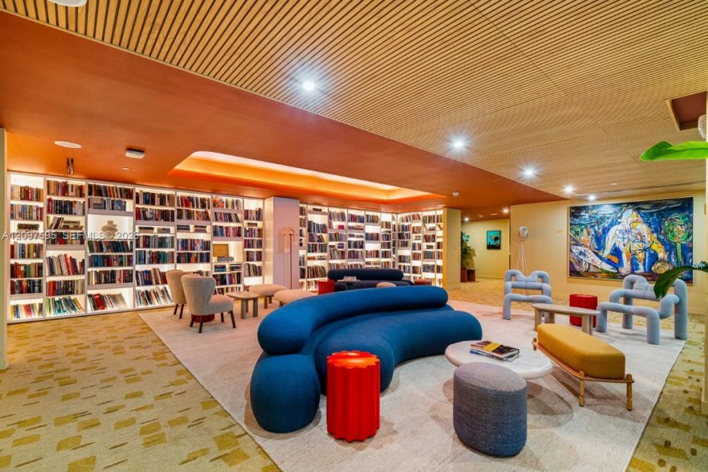90 NE 32nd , Unit 527, Miami, FL 33137 Photo