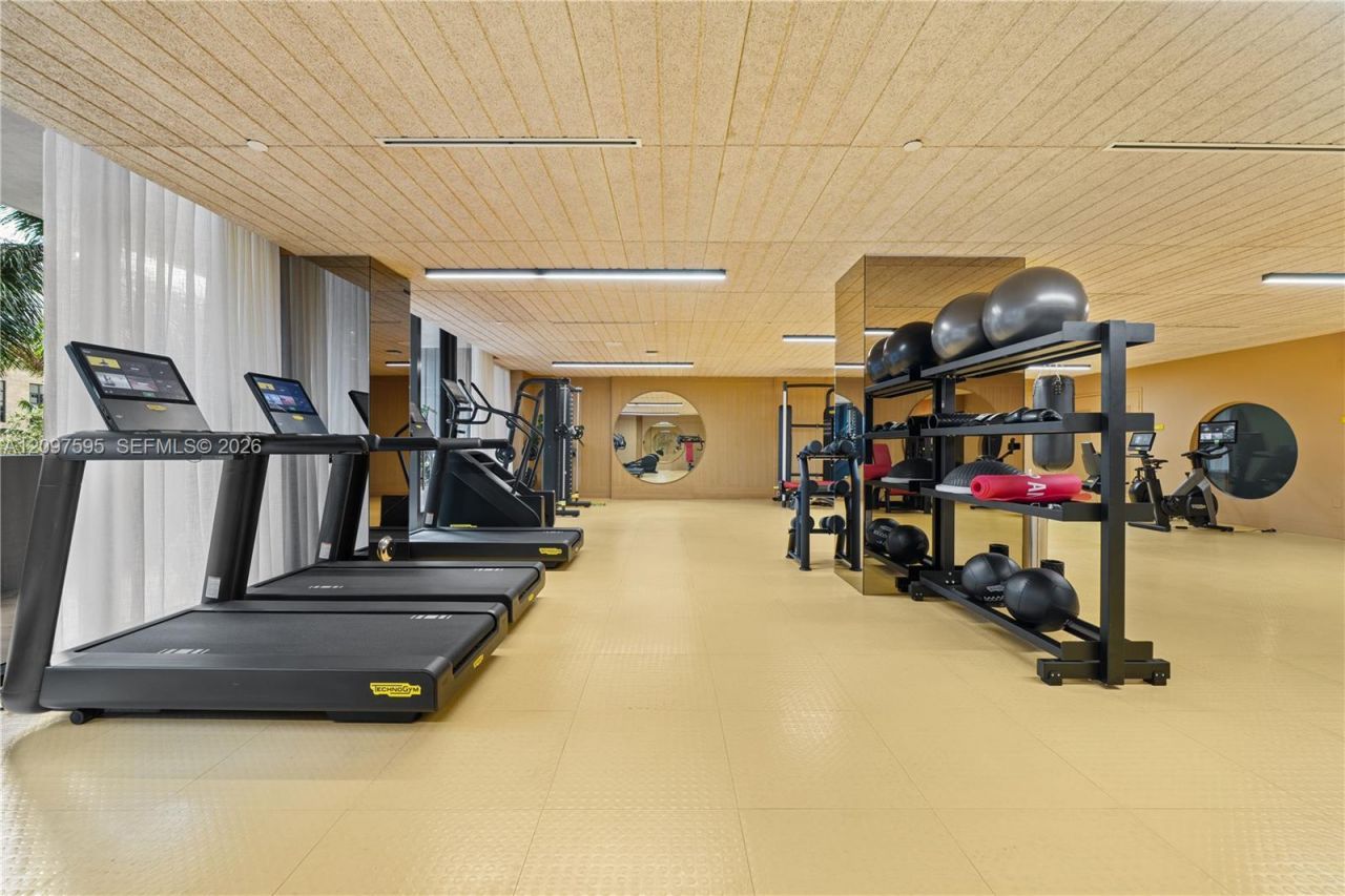 90 NE 32nd , Unit 527, Miami, FL 33137 Photo