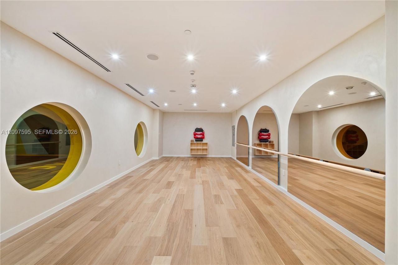 90 NE 32nd , Unit 527, Miami, FL 33137 Photo