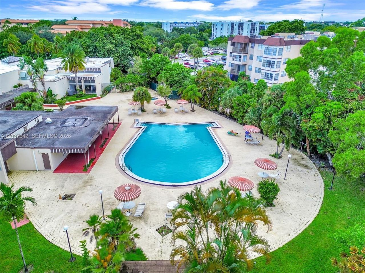 1681 NW 70th Ave , Unit 205, Plantation, FL 33313 Photo