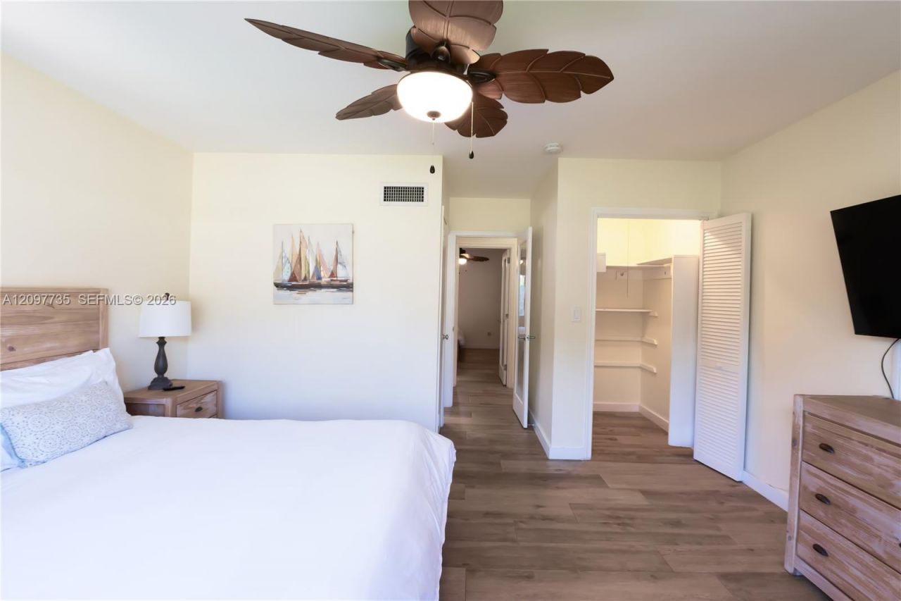 236-238 NE 1st St , Dania Beach, FL 33004 Photo