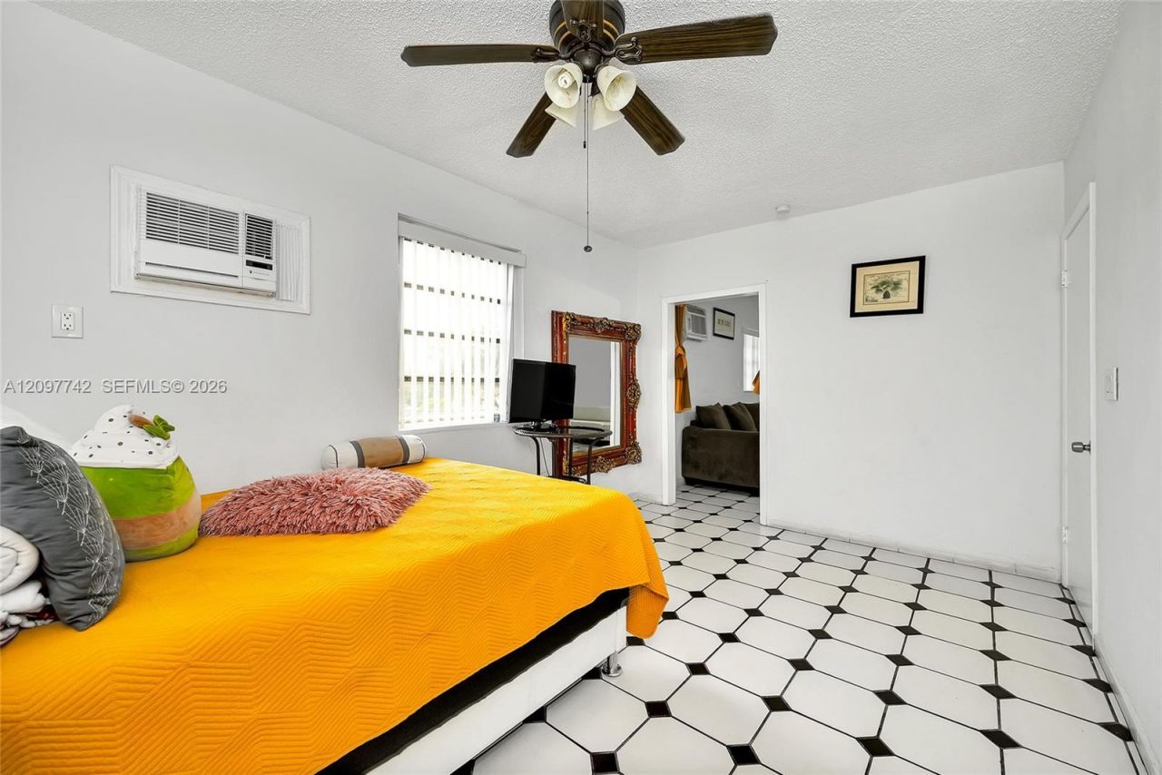 531 NW 35th Ave , Unit 2, Miami, FL 33125 Photo