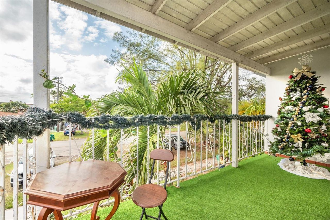531 NW 35th Ave , Unit 2, Miami, FL 33125 Photo