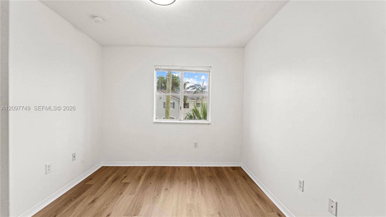 1685 SE 30th St , Homestead, FL 33035 Photo
