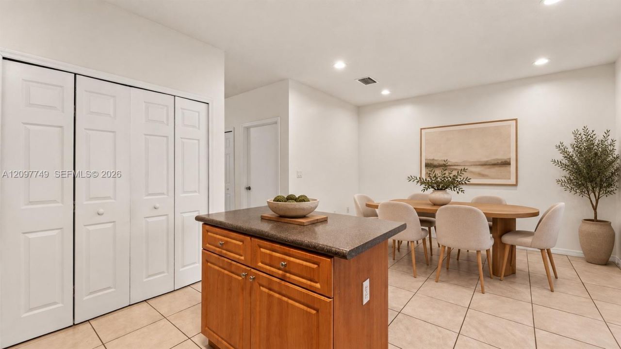1685 SE 30th St , Homestead, FL 33035 Photo