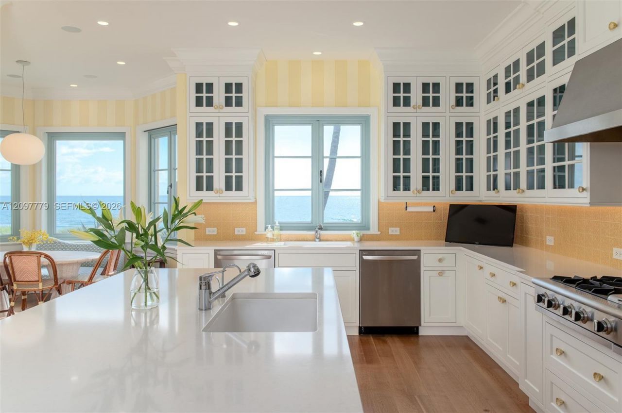 183 S Beach Rd , Jupiter Island, FL 33455 Photo