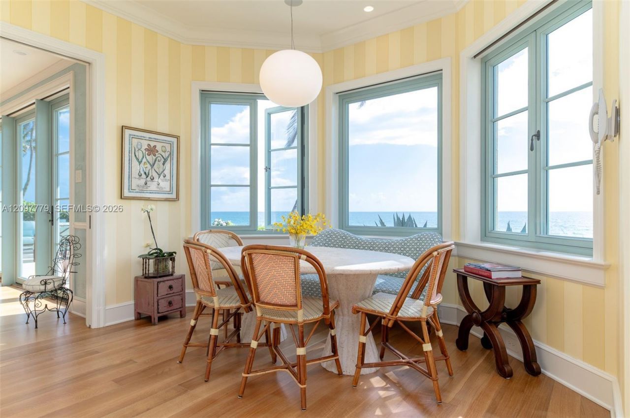 183 S Beach Rd , Jupiter Island, FL 33455 Photo