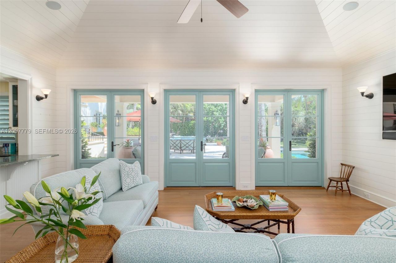 183 S Beach Rd , Jupiter Island, FL 33455 Photo