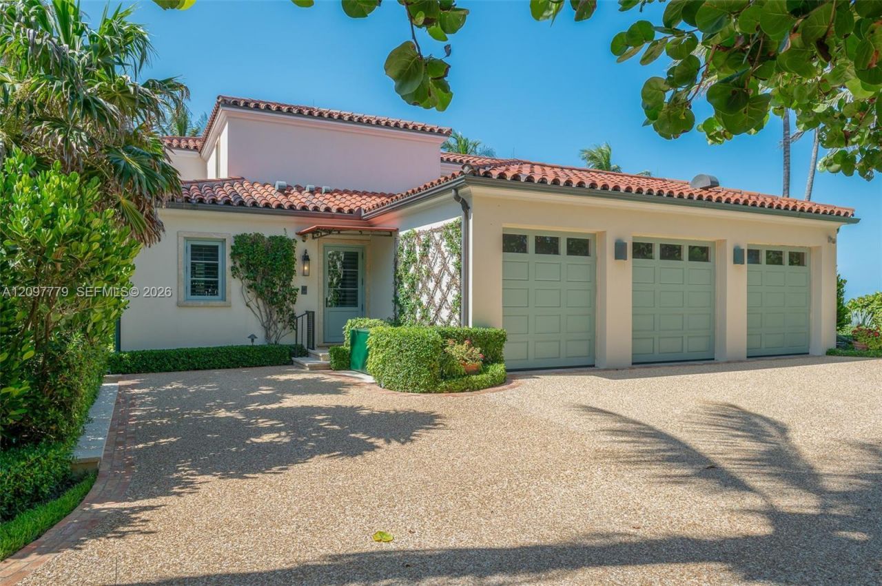 183 S Beach Rd , Jupiter Island, FL 33455 Photo